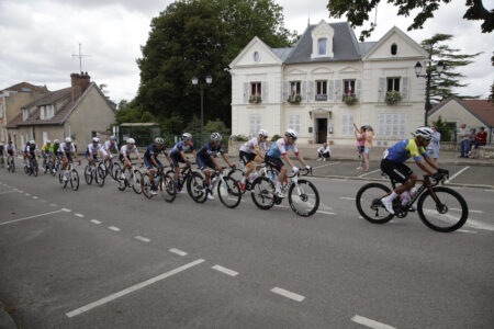 JO Paris 2024 course cicliste, passage a VSF Photos Antonio Borga_6