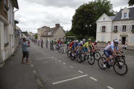 JO Paris 2024 course cicliste, passage a VSF Photos Antonio Borga_7